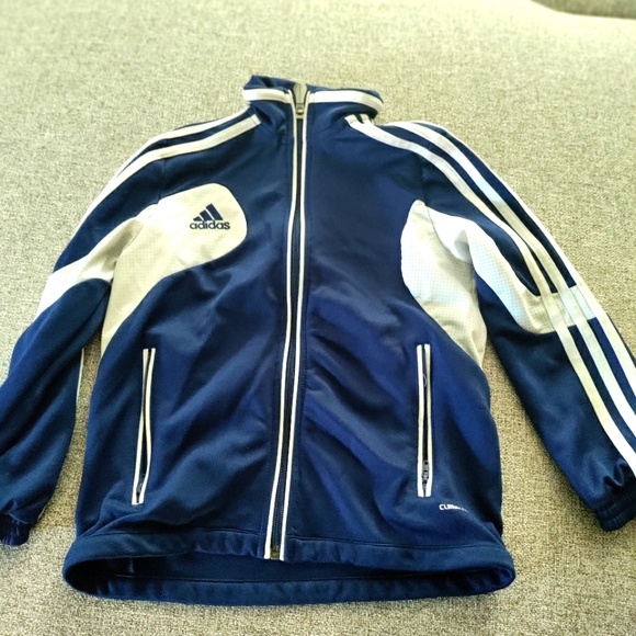 Bundle of 3 Jordan, Adidas, Nike boys zipper jackets size 4-5 - Picture 5 of 13
